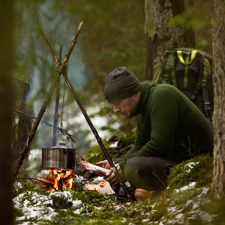 P738004_CampfirePot3L_FredrikT